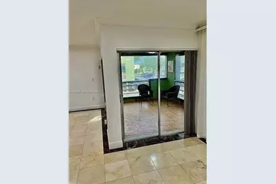 11183 NW 7th St #204-20, Miami, FL 33172 - Photo 20