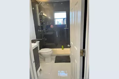 12860 SW 43rd Dr #244-B, Miami, FL 33175 - Photo 6