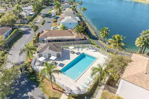 9826 SW 222nd Terrace, Cutler Bay, FL 33190 - Photo 4