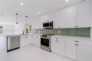 9826 SW 222nd Terrace, Cutler Bay, FL 33190 - Photo 12