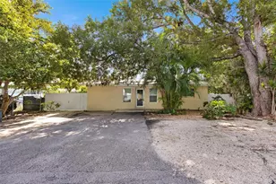 980 Oleander Rd, Key Largo, FL 33037 - Photo 24