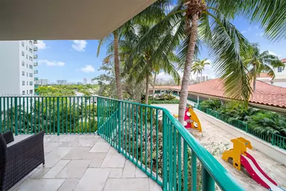 19900 E Country Club Dr #610, Aventura, FL 33180 - Photo 14