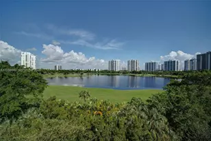 19900 E Country Club Dr, Aventura, FL 33180 - Photo 40