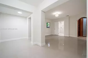 1710 Cleveland Rd, Miami Beach, FL 33141 - Photo 22