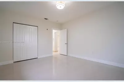 1710 Cleveland Rd #0, Miami Beach, FL 33141 - Photo 22