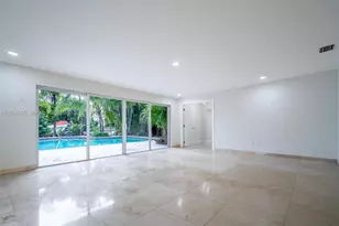 1710 Cleveland Rd, Miami Beach, FL 33141 - Photo 8