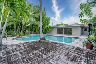 1710 Cleveland Rd, Miami Beach, FL 33141 - Photo 40