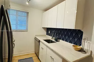 550 15T St, Miami Beach, FL 33139 - Photo 6