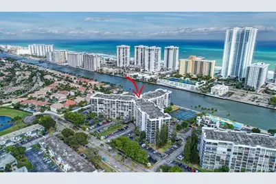 1000 Parkview Dr #825, Hallandale Beach, FL 33009 - Photo 1