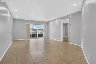 4140 NW 44th Ave, Lauderdale Lakes, FL 33319 - Photo 14