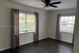 1422 Wiley St, Hollywood, FL 33020 - Photo 4