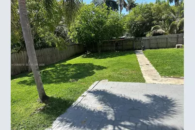 1422 Wiley St, Hollywood, FL 33020 - Photo 10
