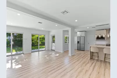 5406 S Le Jeune Rd, Coral Gables, FL 33146 - Photo 10