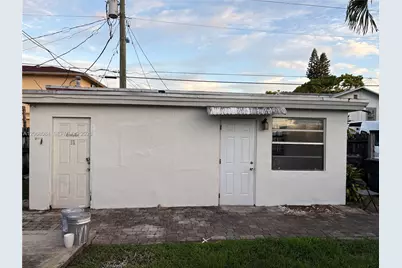 1806 Funston St #Rear, Hollywood, FL 33020 - Photo 4