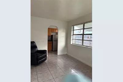 1806 Funston St #Rear, Hollywood, FL 33020 - Photo 6