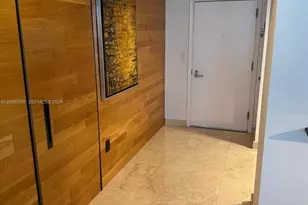 1800 N Bayshore Dr, Miami, FL 33132 - Photo 4