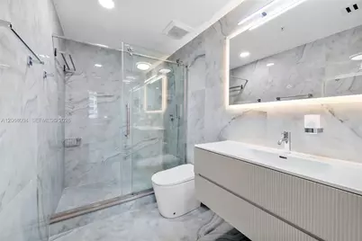 801 Brickell Key Blvd #1805, Miami, FL 33131 - Photo 14