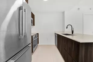 488 NE 18th St, Miami, FL 33132 - Photo 14