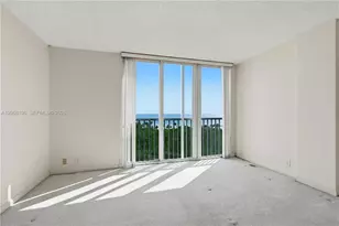 5 Bluebill, Naples, FL 34108 - Photo 16