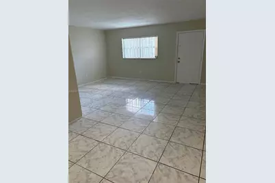 [Address not provided], North Miami Beach, FL 33162 - Photo 2