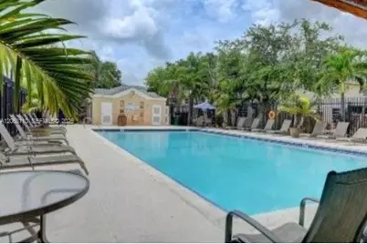 12164 SW 52nd Pl, Cooper City, FL 33330 - Photo 36