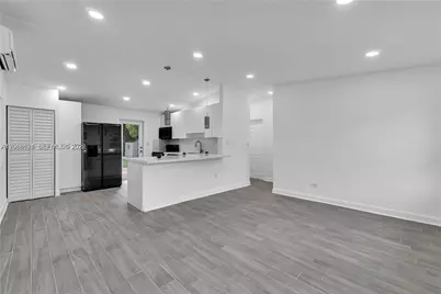 1175 NW 133rd St, North Miami, FL 33168 - Photo 2