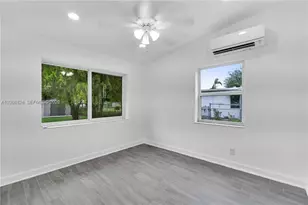 1175 NW 133rd St, North Miami, FL 33168 - Photo 10