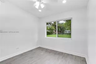 1175 NW 133rd St, North Miami, FL 33168 - Photo 14