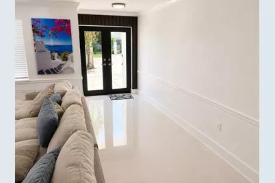 11351 SW 26th St, Miami, FL 33165 - Photo 6