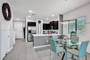 4204 N Dixie Hwy, Oakland Park, FL 33334 - Photo 14