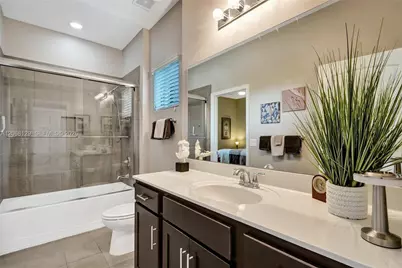 4204 N Dixie Hwy #1, Oakland Park, FL 33334 - Photo 44