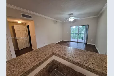 101 SW 117th Ave #7306, Pembroke Pines, FL 33025 - Photo 4