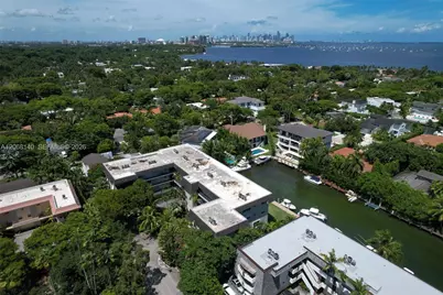 6815 Edgewater Dr #301, Coral Gables, FL 33133 - Photo 32