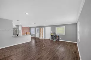 6815 Edgewater Dr, Coral Gables, FL 33133 - Photo 8