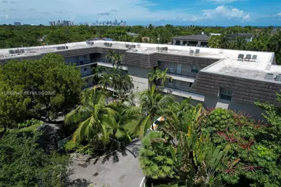 6815 Edgewater Dr #301, Coral Gables, FL 33133 - Photo 30