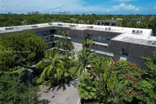 6815 Edgewater Dr, Coral Gables, FL 33133 - Photo 30