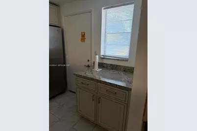 901 NE 14th Ave #305, Hallandale Beach, FL 33009 - Photo 12