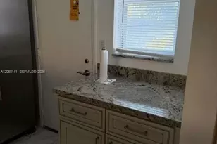 901 NE 14th Ave, Hallandale Beach, FL 33009 - Photo 12