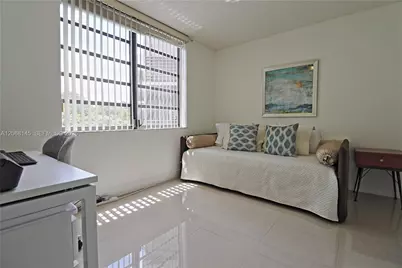 1100 Colony Point Cir #419, Pembroke Pines, FL 33026 - Photo 28