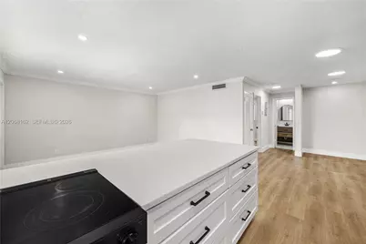5450 Hollywood Blvd #108, Hollywood, FL 33021 - Photo 6