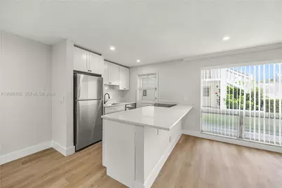 5450 Hollywood Blvd #108, Hollywood, FL 33021 - Photo 4