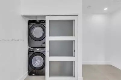 1524 NE 14th Ter, Fort Lauderdale, FL 33304 - Photo 16