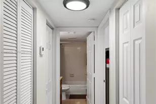 7688 NW 18th St, Margate, FL 33063 - Photo 32