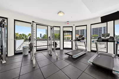 20505 E Country Club Dr #2132, Aventura, FL 33180 - Photo 36