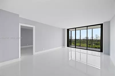 20335 W Country Club Dr #1905, Aventura, FL 33180 - Photo 10