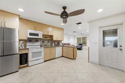 5190 SW 28th Ter, Dania Beach, FL 33312 - Photo 12