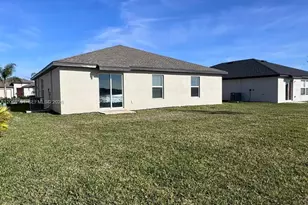 17711 Paradiso Wy, North Fort Myers, FL 33917 - Photo 12