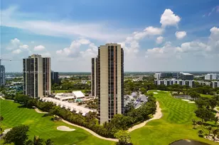 20379 W Country Club Dr, Aventura, FL 33180 - Photo 30