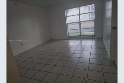 13725 NE 6th Ave #104, North Miami, FL 33161 - Photo 2