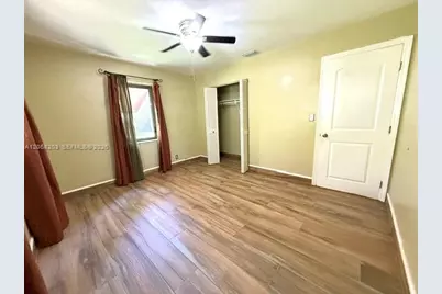 1124 NE 7th St, Hallandale Beach, FL 33009 - Photo 30